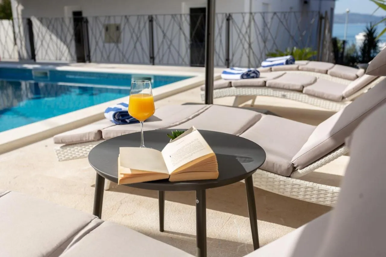 Villa Fortis B&B Trogir 4*,