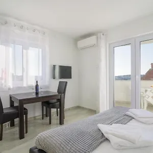 Apartament Andelo