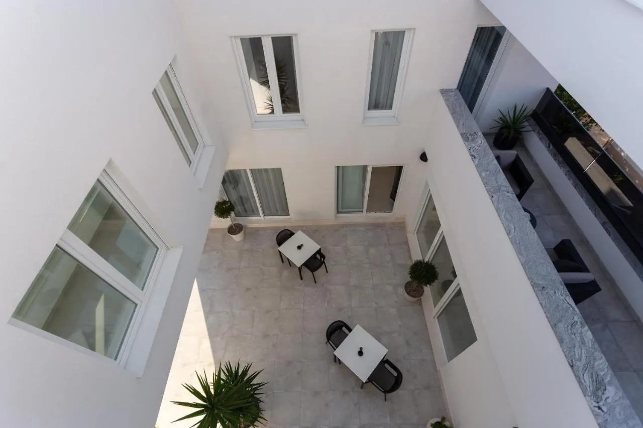 Couette-café Villa Fortis B&B Trogir
